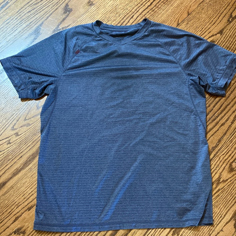 Rhône t shirt